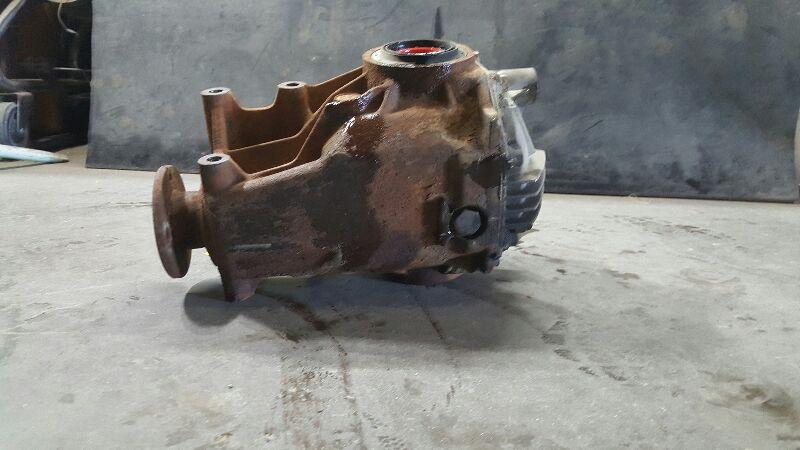2004-2011 Mitsubishi Endeavor Carrier/Differential Assembly