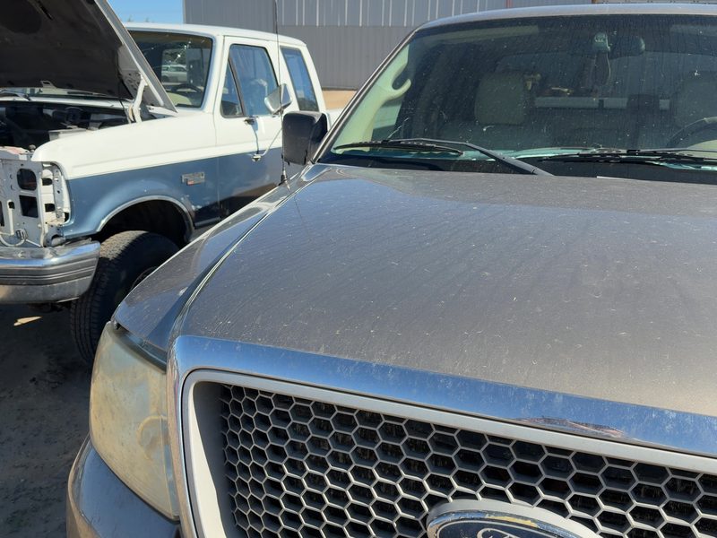 2004-2008 Ford Pickup F150 Series Hood