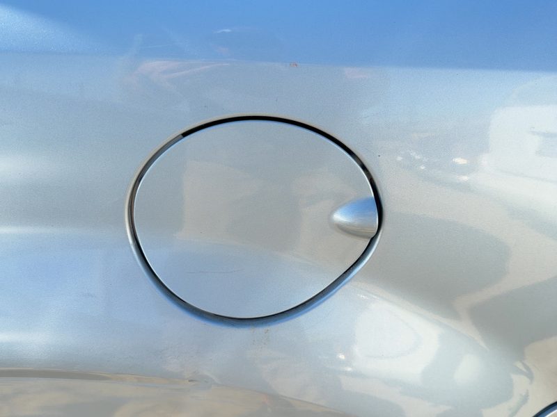 2008-2012 Mercury Mariner Fuel Tank Door