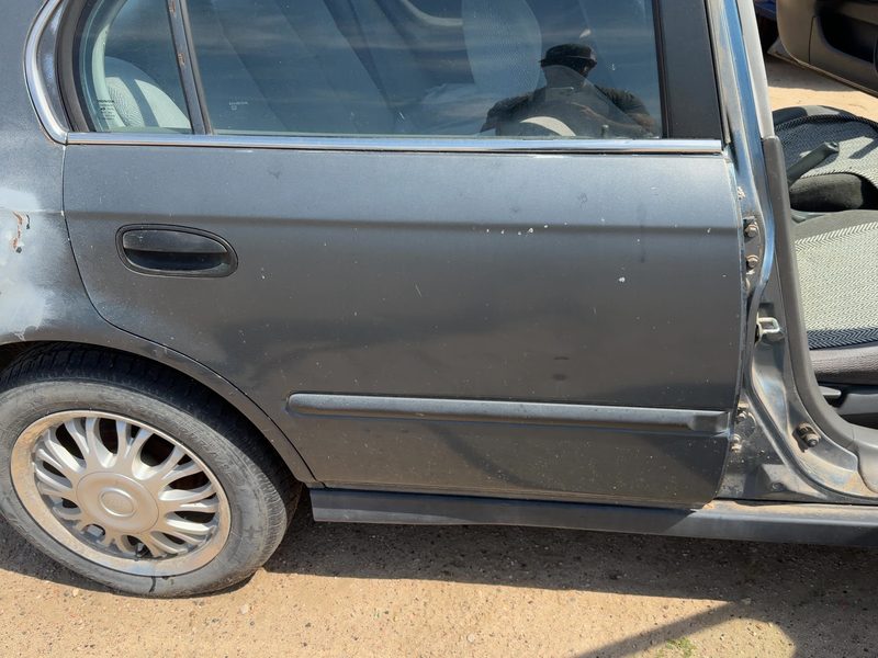 1996-2000 Honda Civic (see Also Delsol & Crx) Rear Door RH