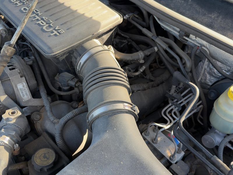 2002-2007 Jeep Grand Cherokee Cylinder Head