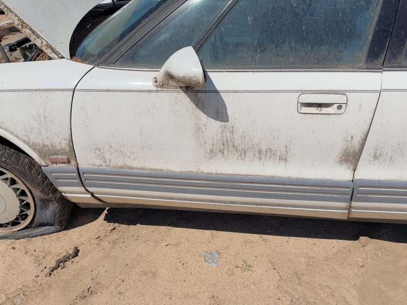 1991-1999 Oldsmobile Eighty-eight (80 & Up) Front Door LH