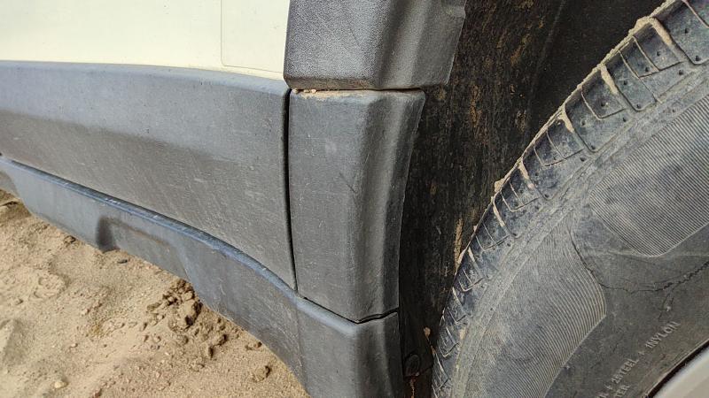 2012 Subaru Legacy/ Outback Quarter Panel Moulding LH