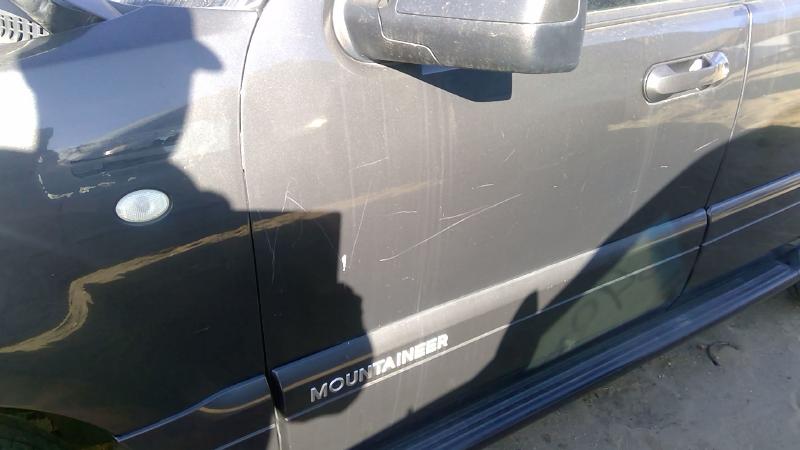 2006-2010 Mercury Mountaineer Front Door LH