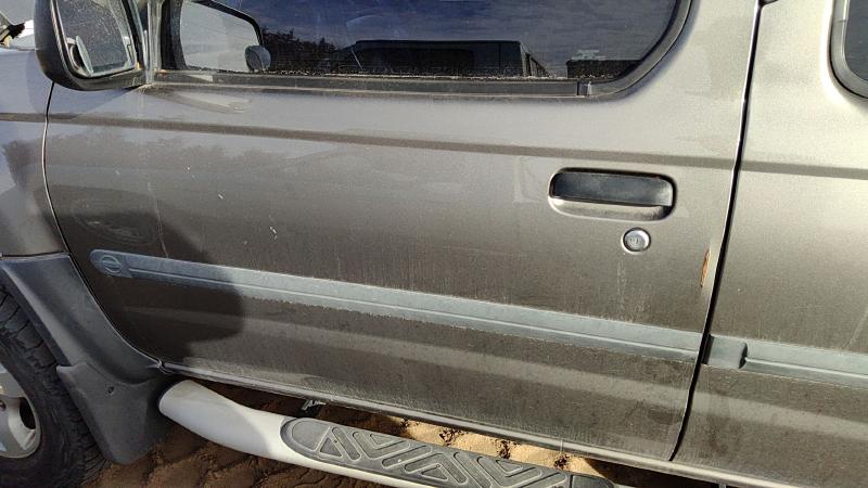 2001-2004 Nissan Xterra Front Door LH