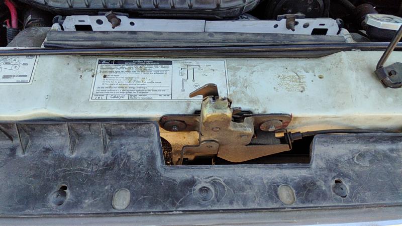 1989-1994 Explorer Radiator Support