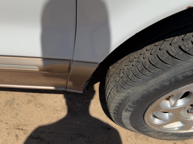 1996 Mercury Villager Fender Moulding RH