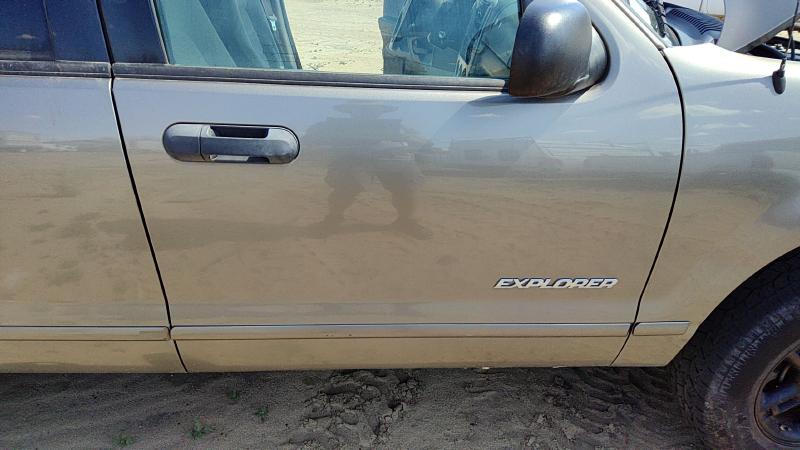 2002-2005 Explorer Front Door RH
