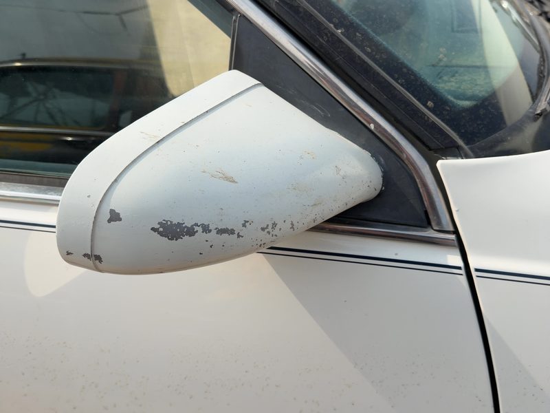 1985-1986 Oldsmobile Ninety-eight (80 & Up) Door Mirror RH