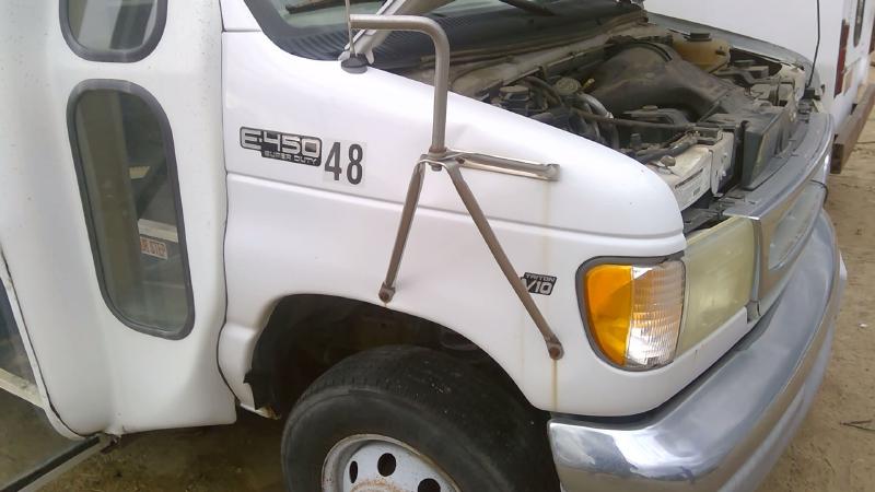 1997-2007 Ford Van E450 Fender RH