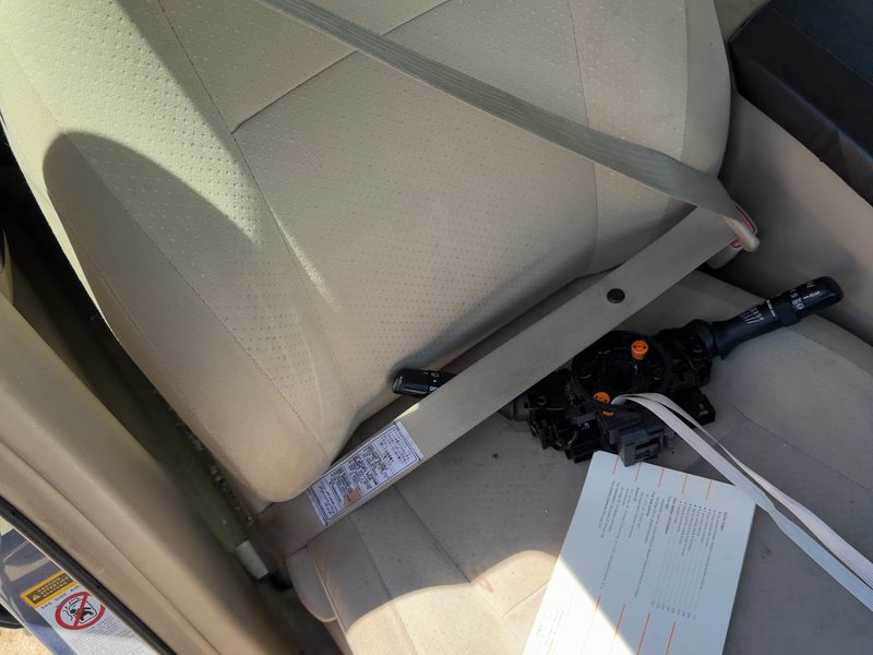 2004-2009 Toyota Prius Front Seat Belt RH