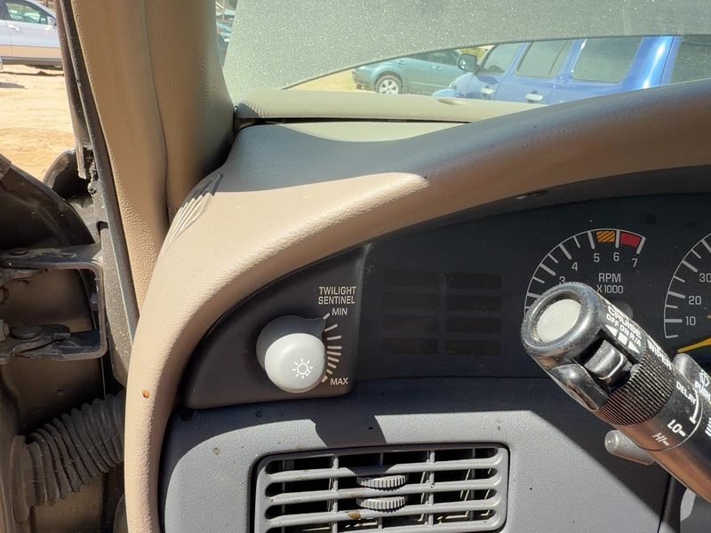 1994-1999 Pontiac Bonneville (80 & Up) Dash Panel