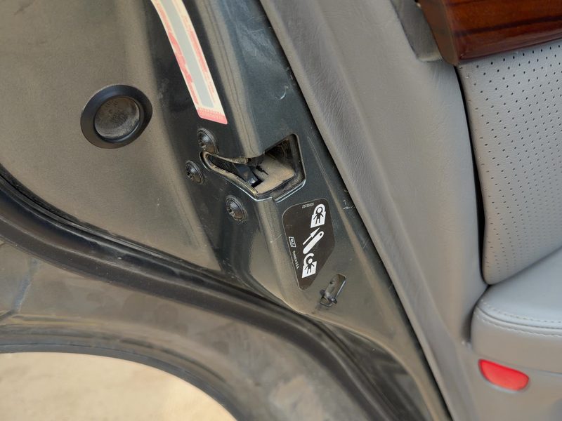 1998-2004 Cadillac Seville Rear Door Latch LH
