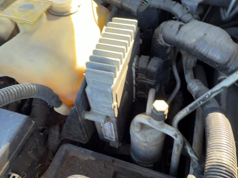 2002 Jeep Grand Cherokee Engine/Motor Brain Box