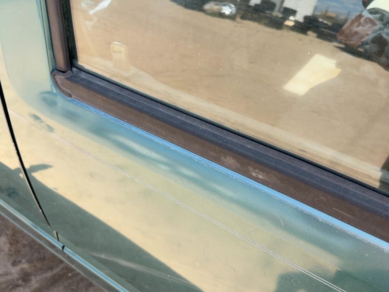 1995 Isuzu Rodeo Rear Door Moulding LH