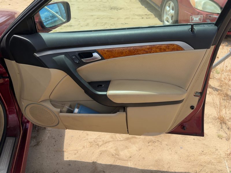 2004-2006 Acura Tl Front Door Trim Panel RH