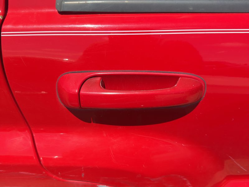 2000-2004 Jeep Grand Cherokee Outside Door Handle RH