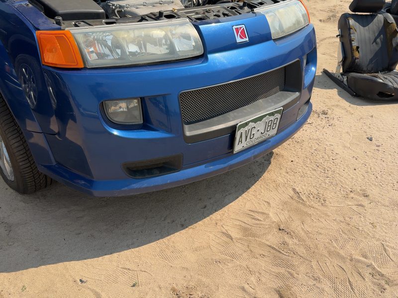 2004-2005 Saturn Vue Front Bumper Assy.