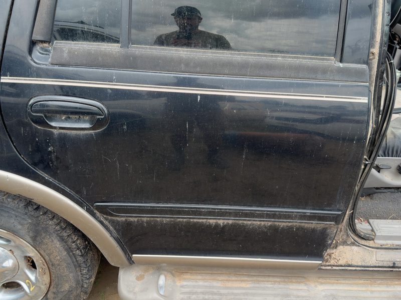 1997-2002 Ford Expedition Rear Door RH