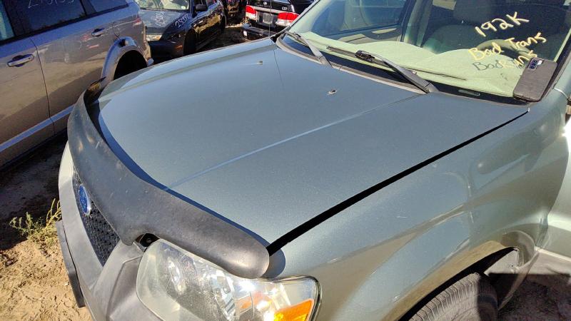 2001-2007 Ford Escape Hood