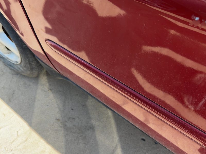 2000-2007 Ford Taurus(see Also Taurus X) Front Door Moulding LH
