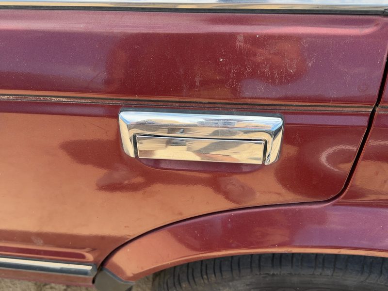 1987 Nissan Maxima Outside Door Handle LH