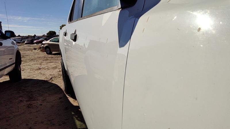 2004-2007 Nissan Titan Front Door RH