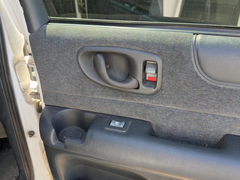 1998-2003 Blazer S10/jimmy S15 Rear Door Trim Panel RH