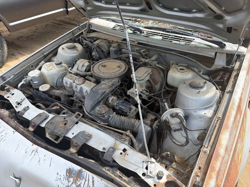 1984 Pontiac P2000 (82-84) Vehicle Unit Complt.