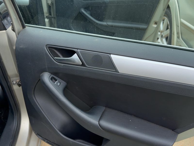 2013-2014 Jetta Except Gli Rear Door Trim Panel RH