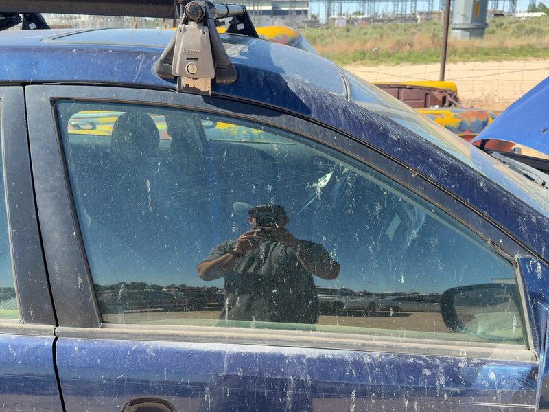 2003-2008 Toyota Matrix Front Door Glass/Window RH
