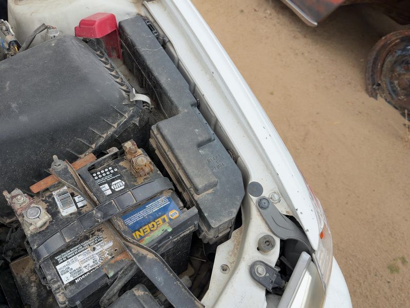 1999-2003 Toyota Camry Engine Fuse Box