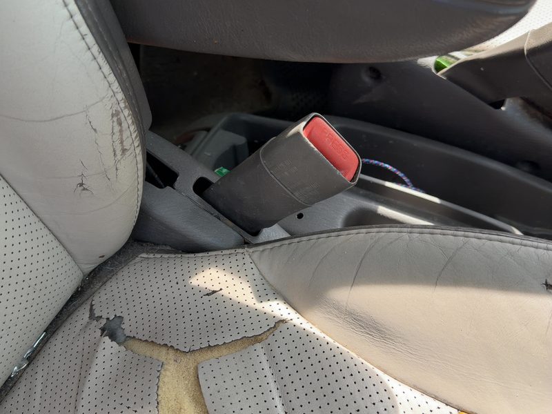 2001-2005 Pt Cruiser Front Seat Belt RH
