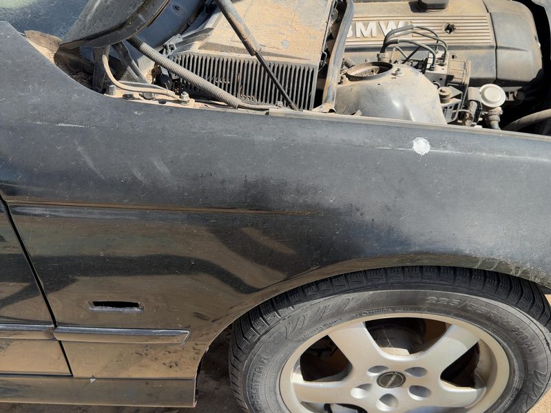 1997-2003 BMW 530i Fender RH