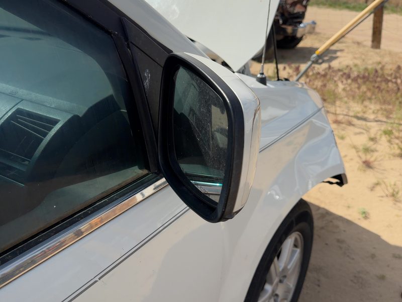 2008-2010 Chrysler Town & Country Door Mirror RH