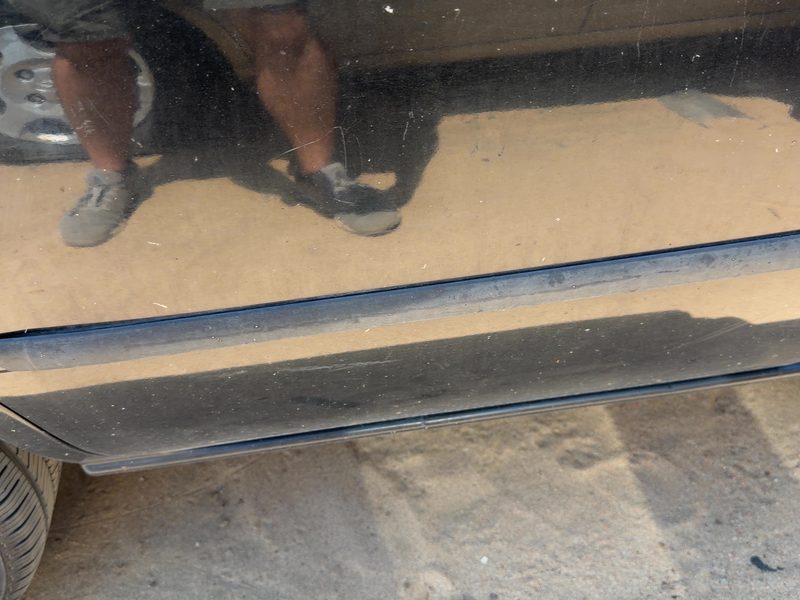 1998 Nissan Maxima Rear Door Moulding RH