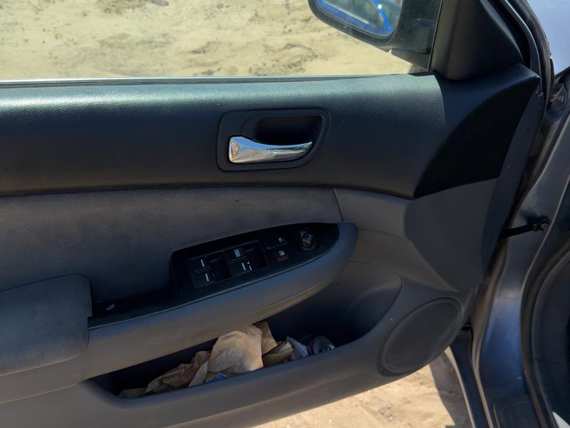 2006-2007 Honda Accord Front Door Trim Panel LH
