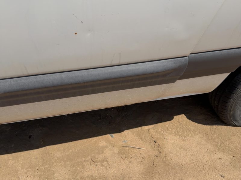 1999 Chrysler Town & Country Rear Door Moulding LH