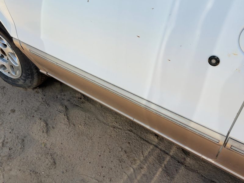 1996 Mercury Villager Front Door Moulding LH