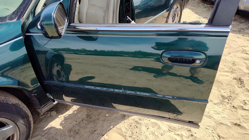 1998-2004 Cadillac Seville Front Door LH