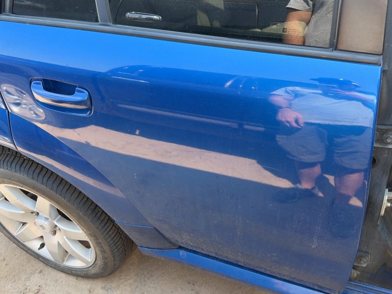 2002-2005 Saturn Vue Rear Door RH