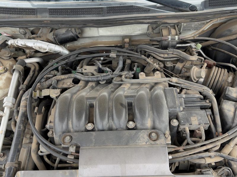 1995-2001 Infiniti I30 Cylinder Head RH