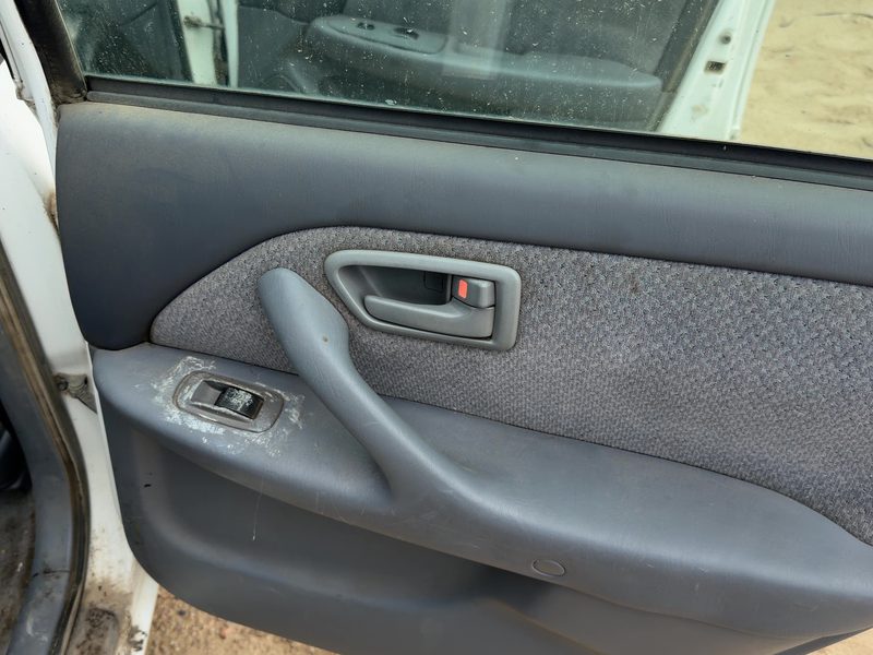 2000-2001 Toyota Camry Rear Door Trim Panel RH