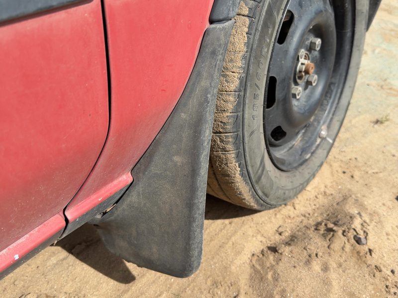 1988 Toyota FX (includes Fx16) Fender Moulding RH