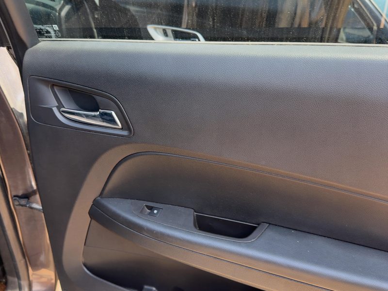 2010-2017 Chevrolet Equinox Rear Door Trim Panel RH