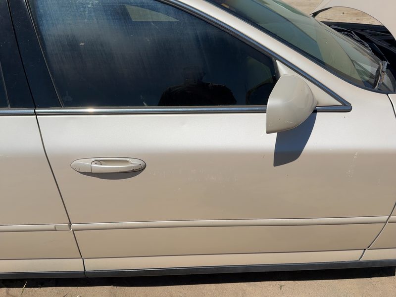 2000-2002 Lincoln LS Front Door RH