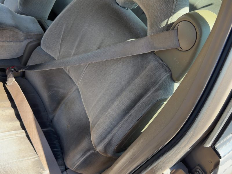 2000-2005 Buick Lesabre (80 & Up) Front Seat Belt LH