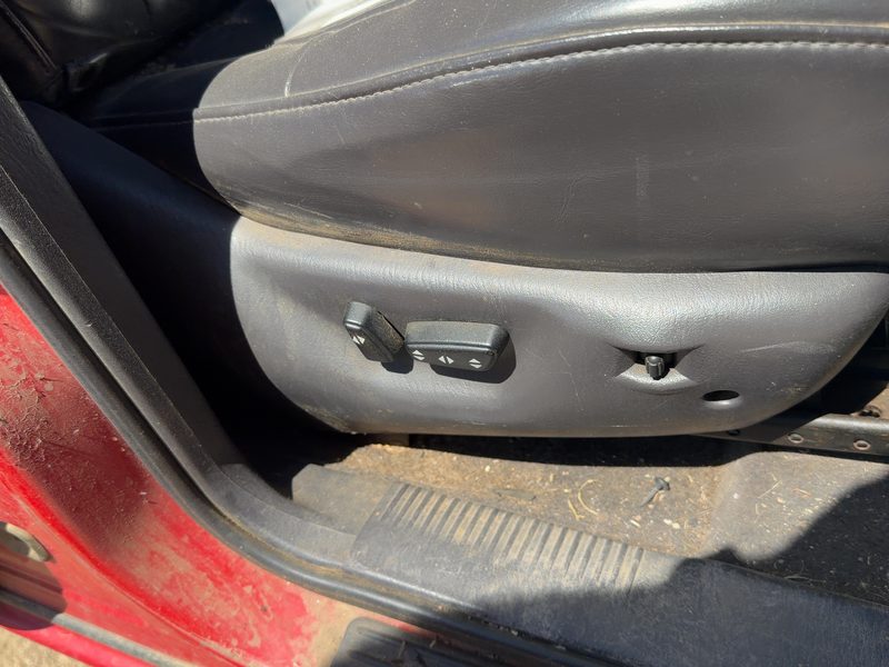 2000 Jeep Grand Cherokee Seat Track RH