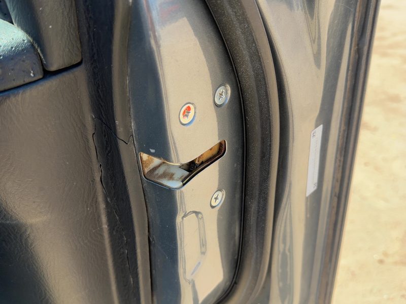 2001-2006 Acura Mdx Front Door Latch RH