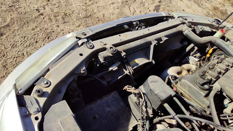 1997-1999 Toyota Camry Radiator Support